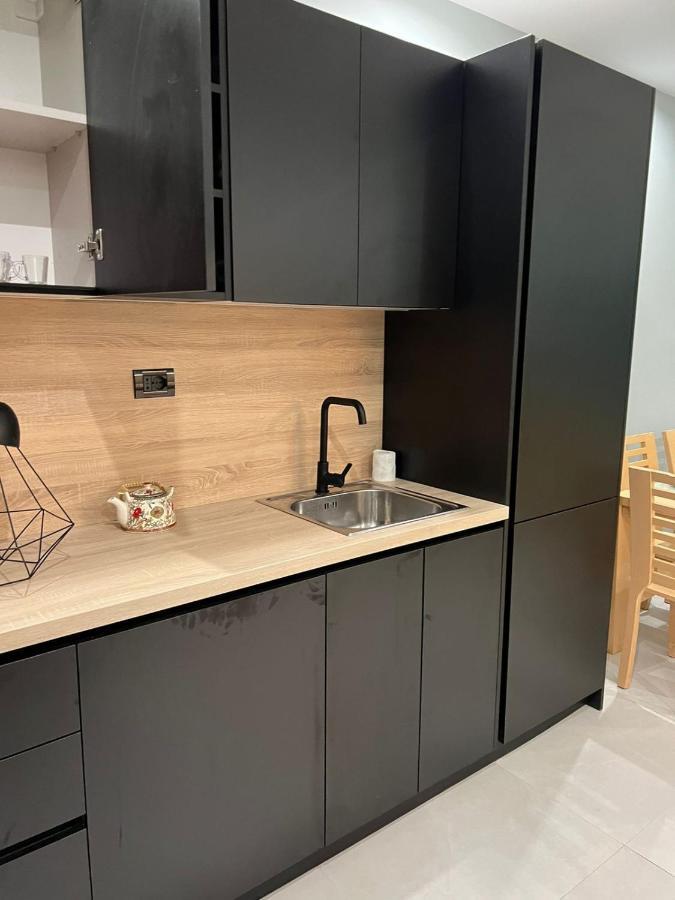 Holiday Apartment Near The Sea Durrës 外观 照片